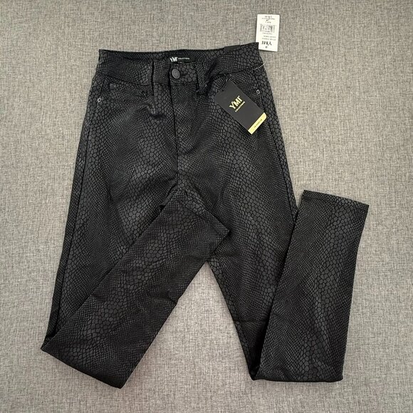 NEW! YMI Collection Skinny Pants Charcoal Snakeskin Print Large Cotton Blend - Picture 1 of 15